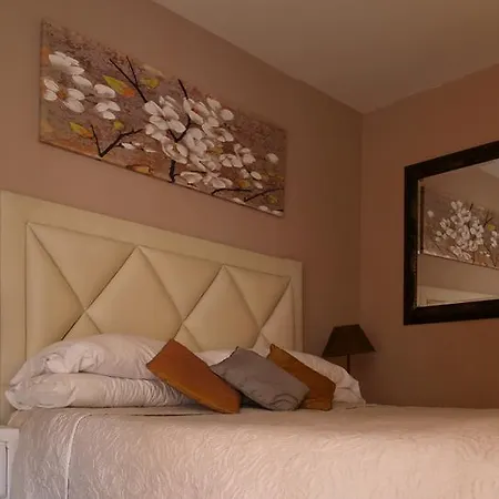 Gonzalez Gæstehus 3*